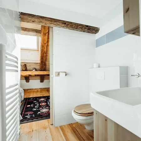 With 4 Bedrooms 4 Bathrooms Private Parking Sauna Terrace 샤모니