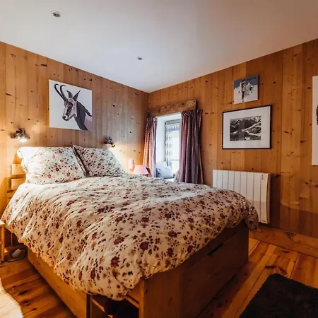 호텔 With 4 Bedrooms 4 Bathrooms Private Parking Sauna Terrace 샤모니