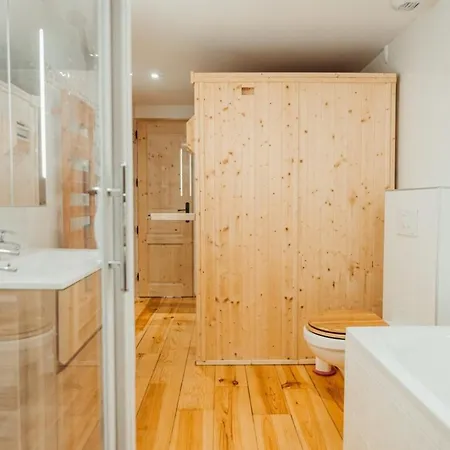 호텔 With 4 Bedrooms 4 Bathrooms Private Parking Sauna Terrace 4*